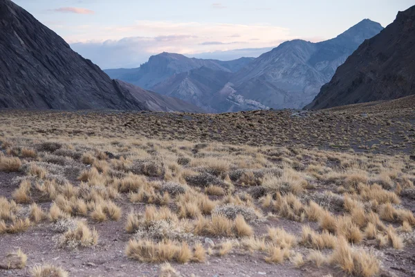 A high mountain landscape. — Stock Photo, Image