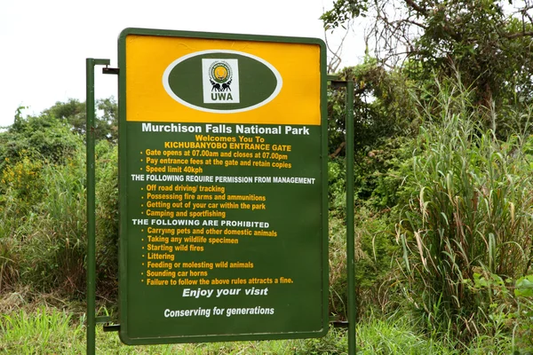 Murchison Falls National Park sinal de entrada — Fotografia de Stock