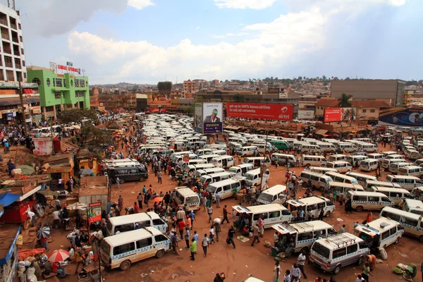 Vista para o Parque de Táxis Kampala — Fotografia de Stock