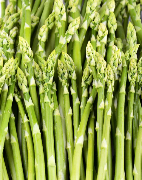 Row Raw Green Asparagus Healthy Food Background — Foto Stock
