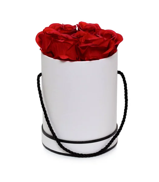 Красные Розы Круглой Роскошной Коробке Подарков Аромат Цветов Изолированной Бумажной — стоковое фото