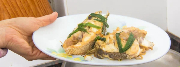 pseudosciaena crocea yemek