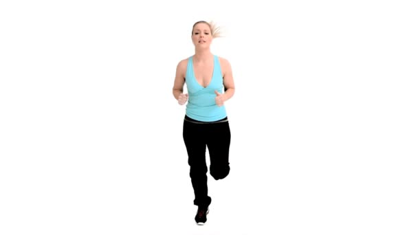 スローモーションで走っている女性 — ストック動画