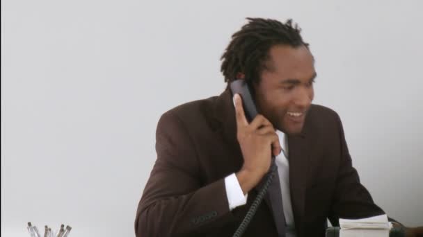 Afro-American talking on a phone — Stock Video
