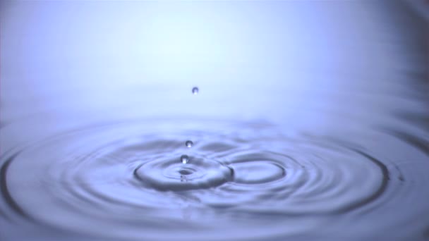 Drips falling in super slow motion — Stock Video