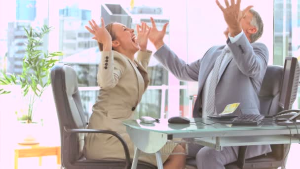 Business people in slow motion raising their arms — Stock Video