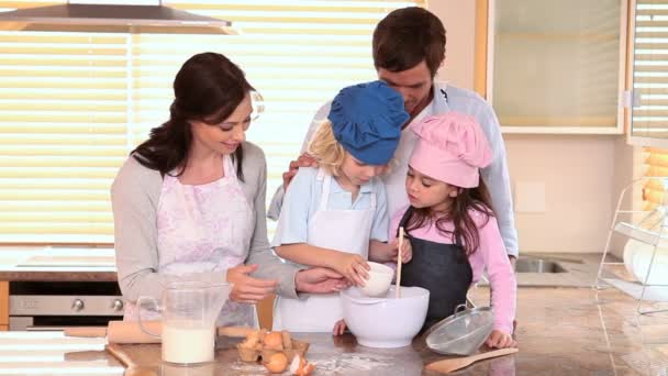 Happy family cooking — Stock Video