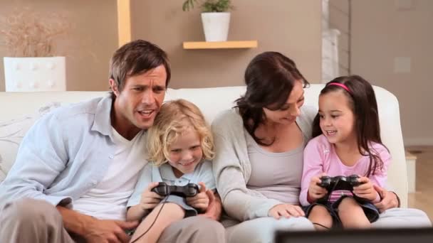 Children playing video games — Stock Video