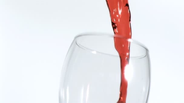 Czerwone wino być wylana w super slow motion — Wideo stockowe