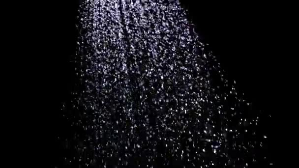Voda tekoucí z sprchy — Stock video