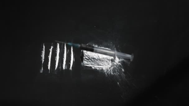 Needle falling on powder — Stock Video