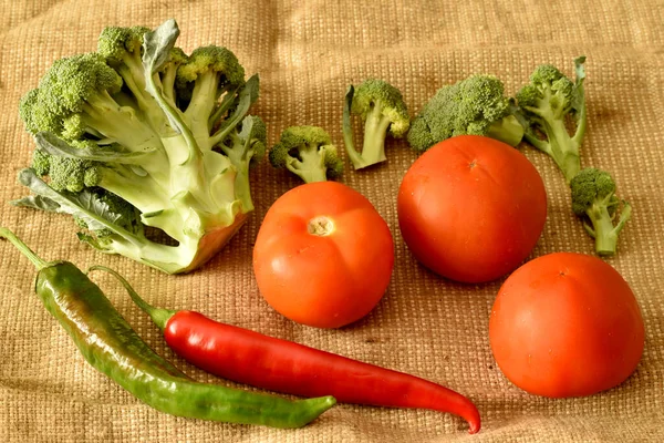 Ripe Fruits Tomatoes Hot Peppers Broccoli Lie Burlap — Photo