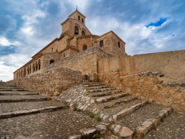 Romanische Kirche Der Virgen Del Rivero San Esteban Gozmar Soria — Stockfoto