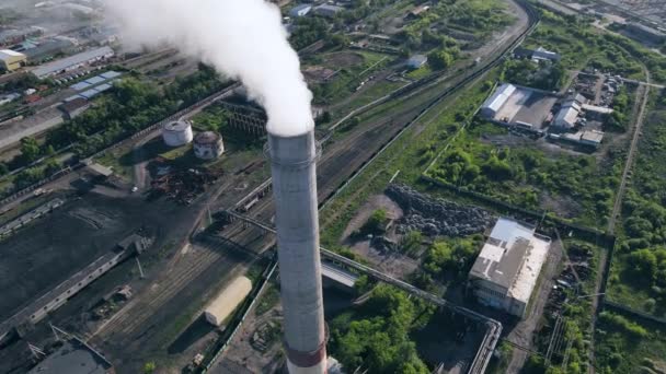 Elektrik Santralinin Dumanlı Bacaları Hava Görüşü Elektrik Üretimi Kömür Yakma — Stok video