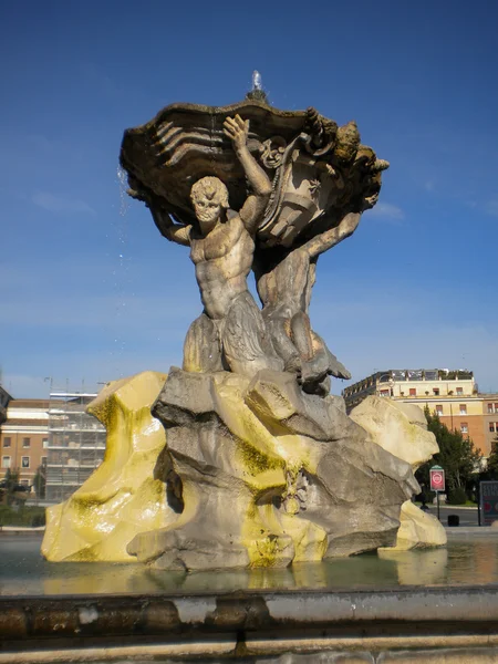 Antique fountain in rome, italy, europe — Stock Photo, Image