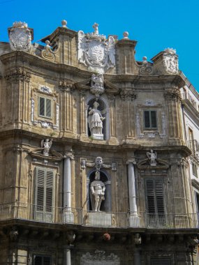 Quattro aski Palermo (dört köşe)