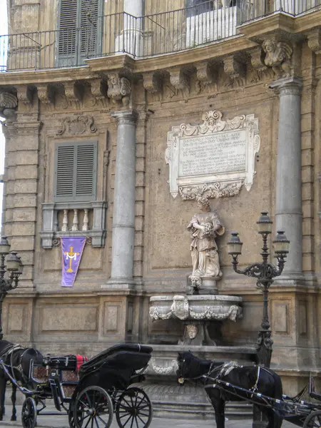 Quattro aski Palermo (dört köşe) — Stok fotoğraf