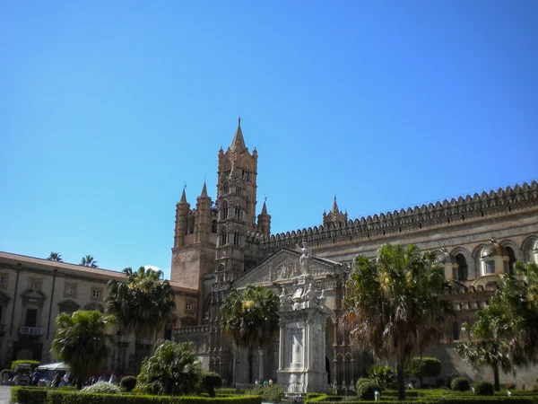 Katedralen Maria Santissima Assuanta af Palermo på Sicilien - Stock-foto