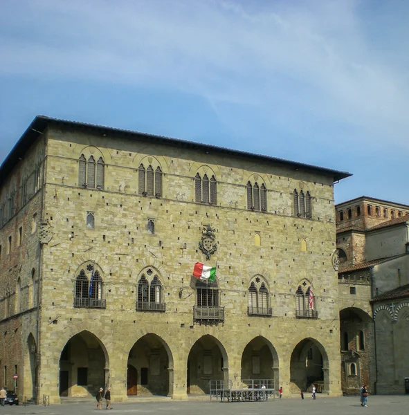 Πιστόια - palazzo del comune — Φωτογραφία Αρχείου
