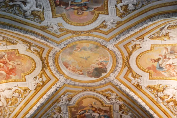 Базилика Санта-Мария-дельи-Ангели-э-дей-Мартири — стоковое фото
