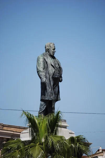 Monumento a Camillo Benso di Cavour en Piazza Cavour, Roma, Italia —  Fotos de Stock