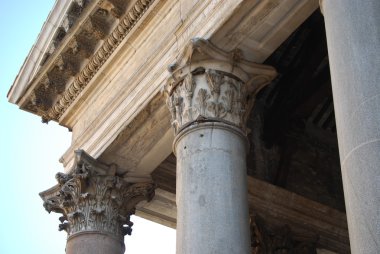Eski Roma'da bina Panteon