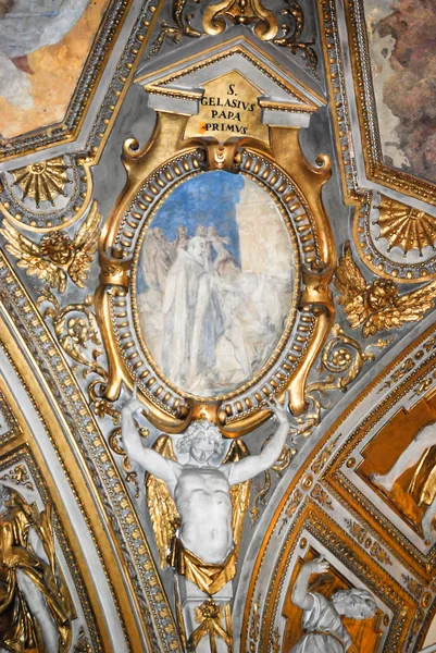 Basilika Santa Maria maggiore - Roma - di dalam — Stok Foto