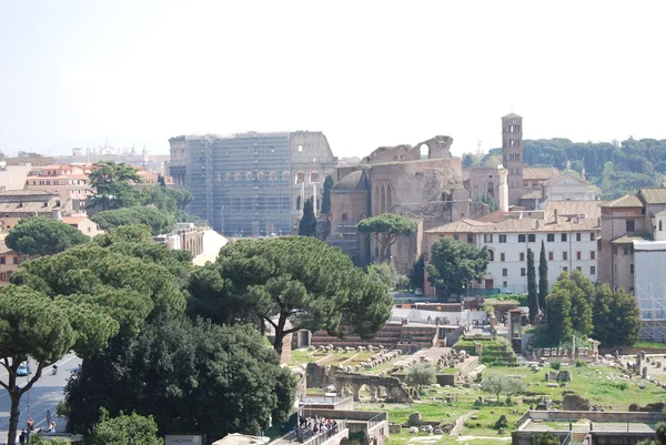 Schöner blick auf das kaiserliche forum in rom — Stockfoto