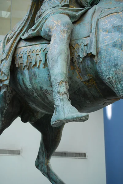 La estatua de bronce original del emperador Marco Aurelio —  Fotos de Stock