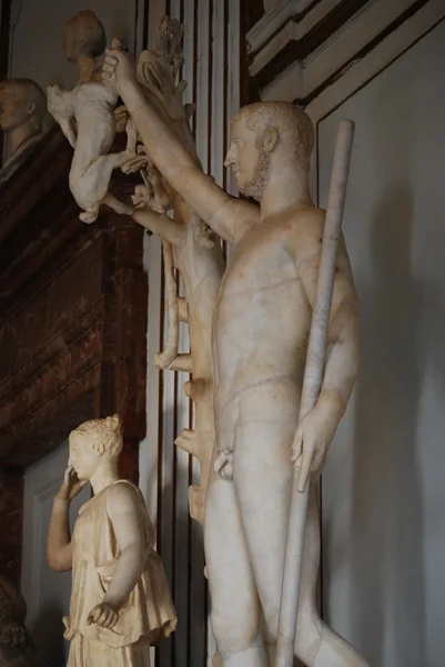 A l'intérieur d'une des salles des Musées du Capitole à Rome — Photo