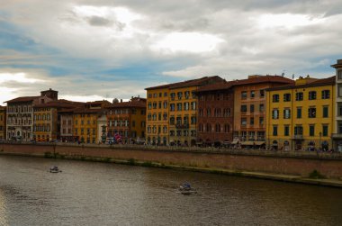 Pisa ortaçağ şehir görünümünü