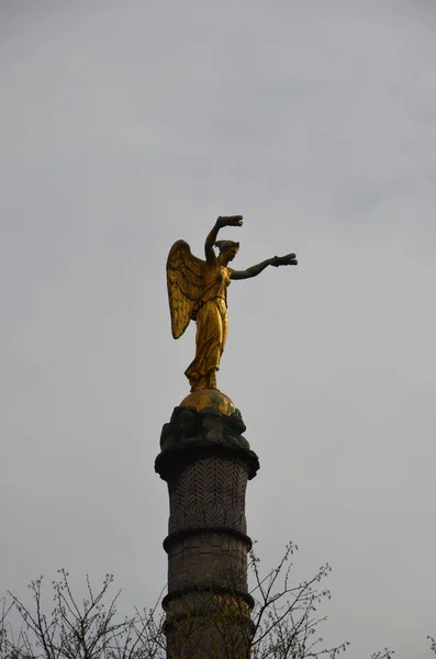 Fontaine Palmier Fontanna Palmy Umieszczona Zabytkowym Placu Place Chatelet Paryżu — Zdjęcie stockowe