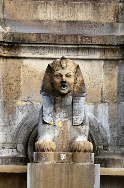 Fontaine Palmier Palmiye Çeşmesi Paris Teki Tarihi Chatelet Meydanı Yerleştirilmiştir — Stok fotoğraf