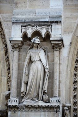 Paris, Fransa - ünlü Notre Dame katedrali aziz heykelleri. UNESCO Dünya Mirası Alanı