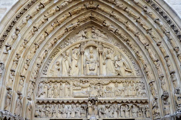 Paris França Famosas Estátuas Fachada Catedral Notre Dame Património Mundial — Fotografia de Stock