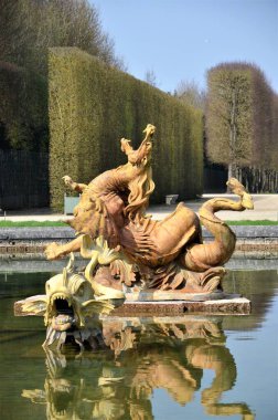 Versailles Park, Paris 'teki Ejderha Çeşmesi