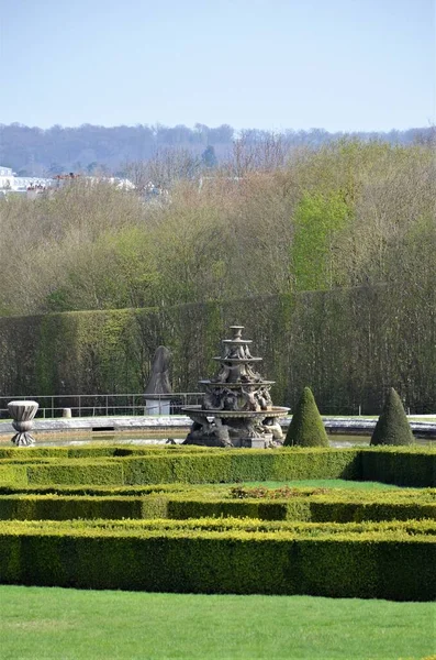 Beautiful Versailles Fontaine Pyramid Paris France — Stok fotoğraf