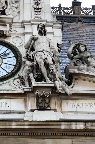 Фасад Ратуши Парижа Франция — стоковое фото