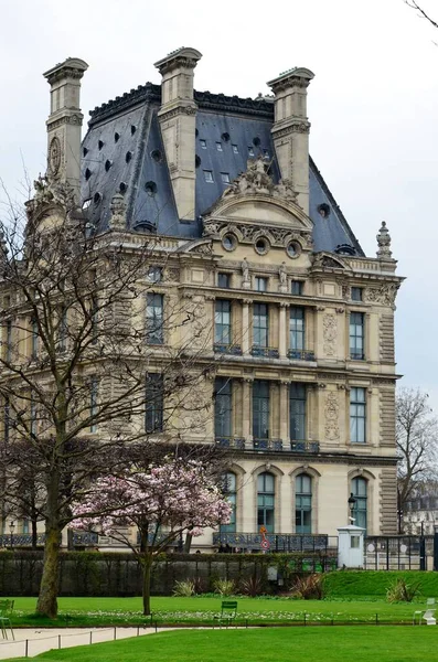 วกลางว นของสวน Jardin Des Tuileries ปาร งเศส — ภาพถ่ายสต็อก