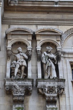 Paris belediye binasının cephesi, Fransa