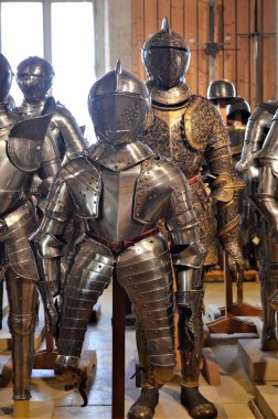 Napolyon 'un Fransa' daki mezarının içinde bulunan Invalides Oteli (Invalids Ulusal Konutu)