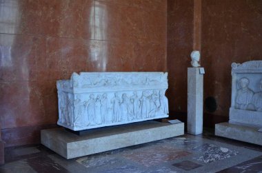 Paris, Fransa 03.25.2017: Paris 'in ünlü bir müzesinin içi