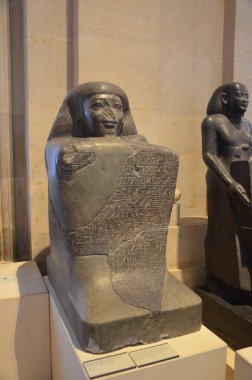 Paris, Fransa 03.25.2017: Paris 'in ünlü bir müzesinin içi