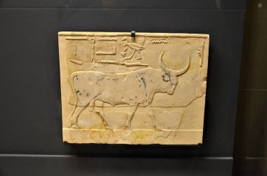 Paris, Fransa 03.25.2017: Paris 'in ünlü bir müzesinin içi