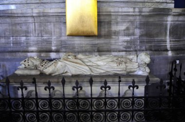 Paris, Fransa 03.24.2017: Notre Dame katedralinin içi