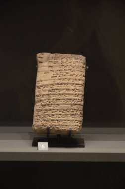 Paris, Fransa 03.25.2017: Paris 'in ünlü bir müzesinin içi