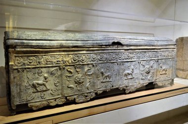 Paris, Fransa 03.25.2017: Paris 'in ünlü bir müzesinin içi