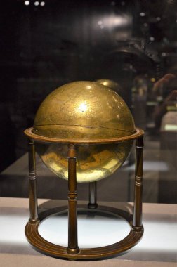 Paris, Fransa 03.25.2017: Paris 'in ünlü bir müzesinin içi