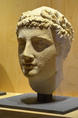 Paris, Fransa 03.25.2017: Paris 'in ünlü bir müzesinin içi