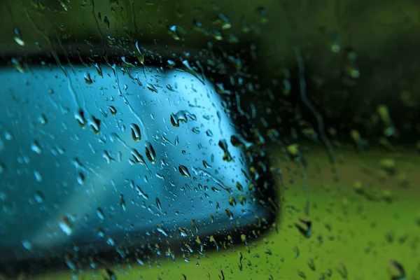 Deszcz na oknie — Zdjęcie stockowe